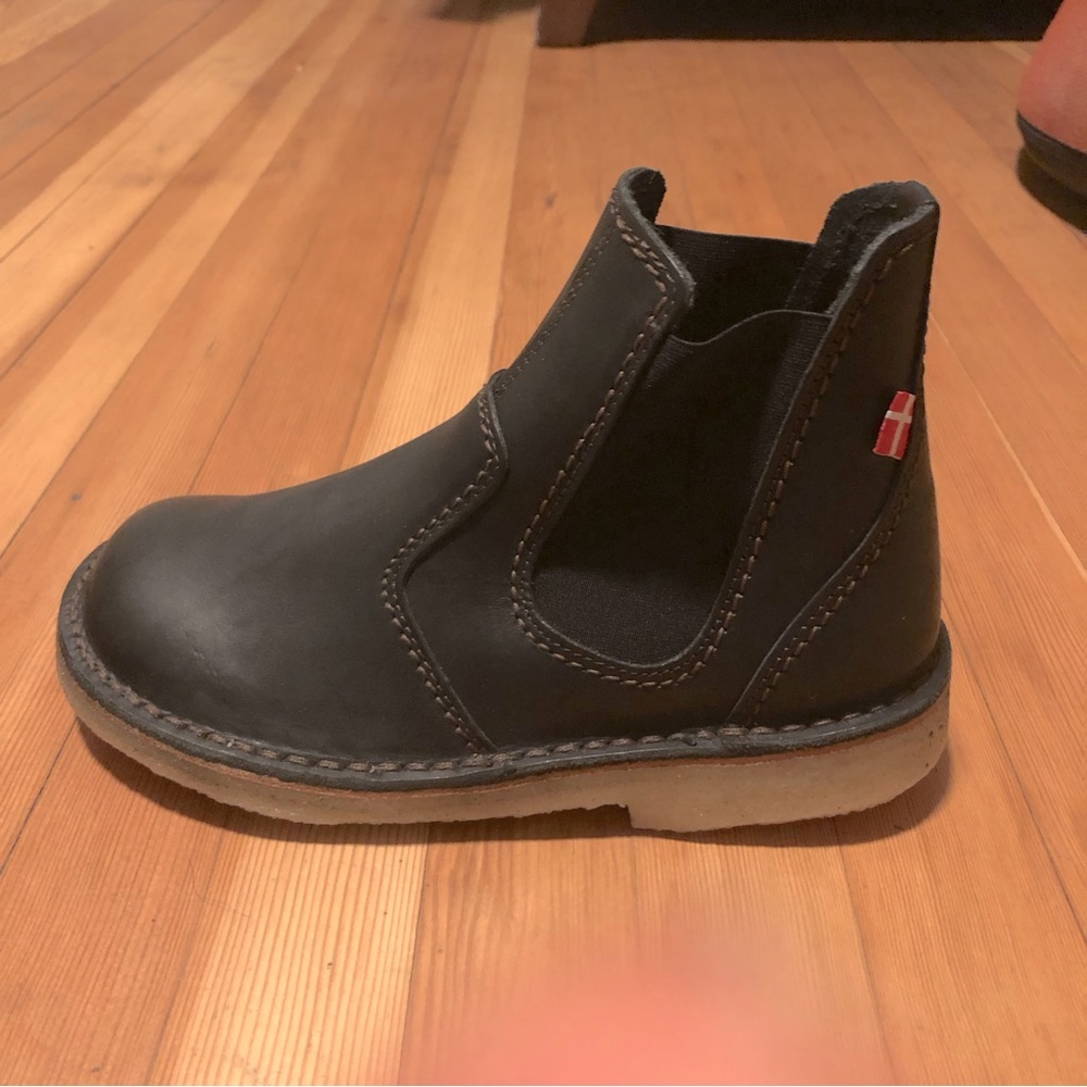 DUCKFEET NWT Roskilde Chelsea boot black - size 39